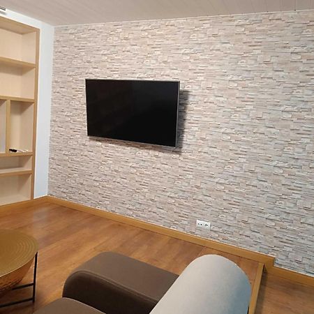 Precioso Atico Con Bonitas Vistas A La Pena Oroel Apartment Jaca Bagian luar foto