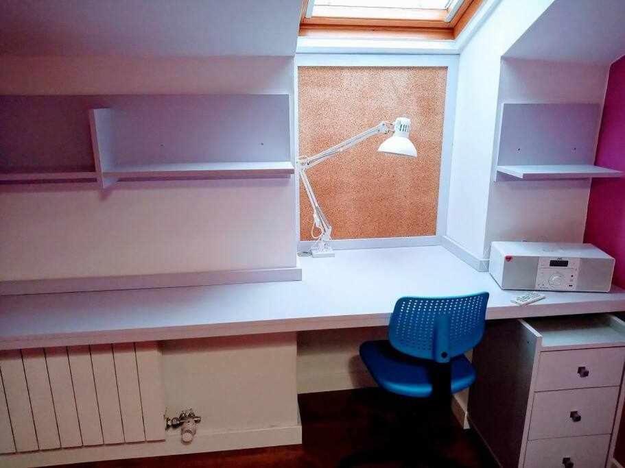 Precioso Atico Con Bonitas Vistas A La Pena Oroel Apartment Jaca Bagian luar foto