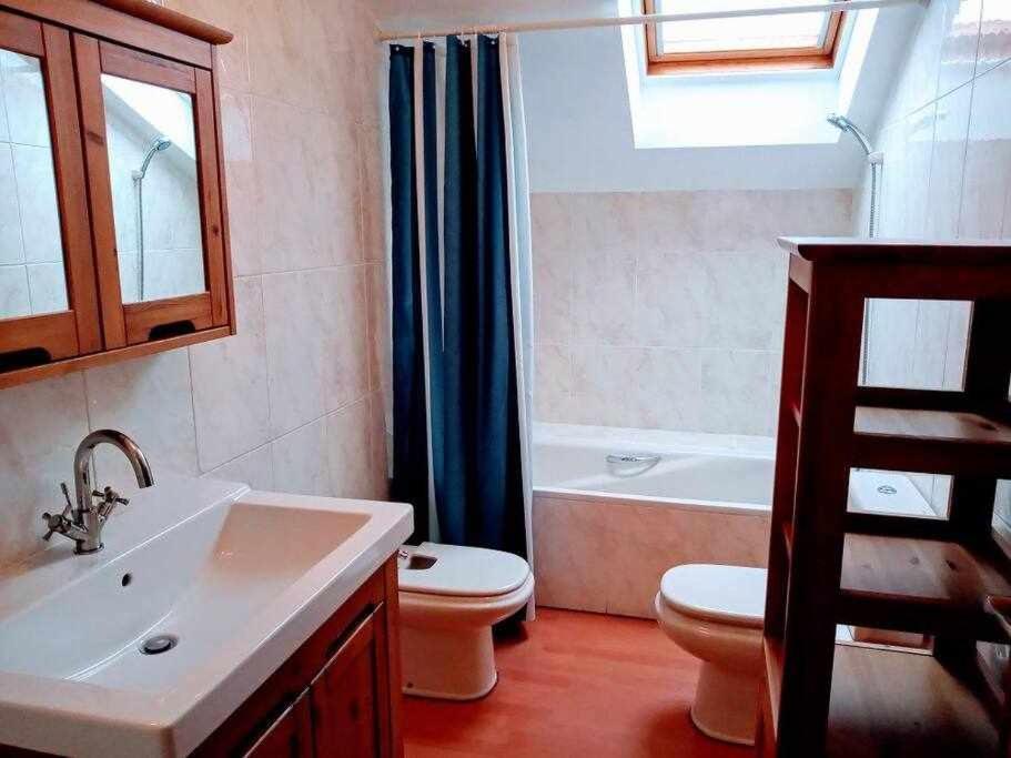 Precioso Atico Con Bonitas Vistas A La Pena Oroel Apartment Jaca Bagian luar foto