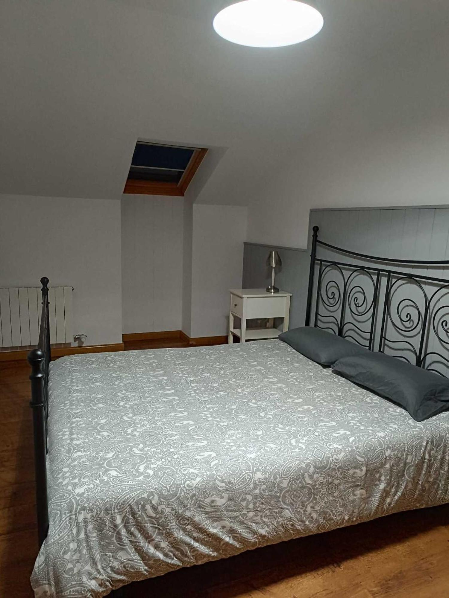 Precioso Atico Con Bonitas Vistas A La Pena Oroel Apartment Jaca Bagian luar foto